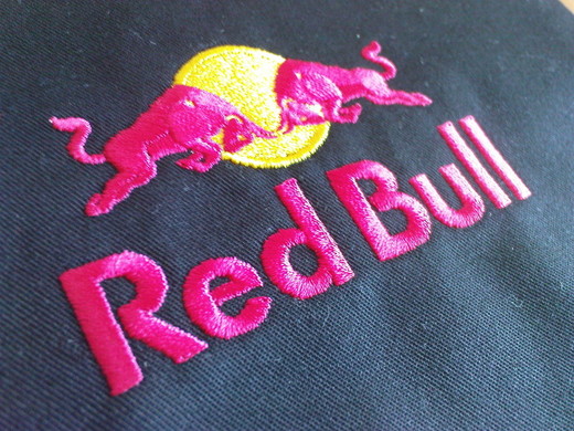 Redbull_výšivka.JPG